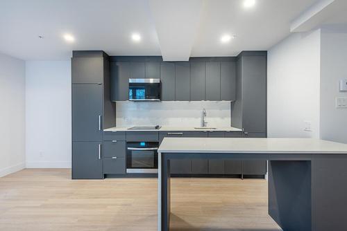 Studio for rent in Montreal - Ville-Marie — photo 2