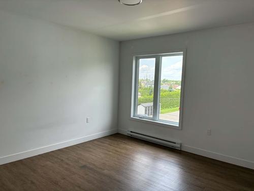 3 bedrooms apartment for rent in Sherbrooke — photo 4