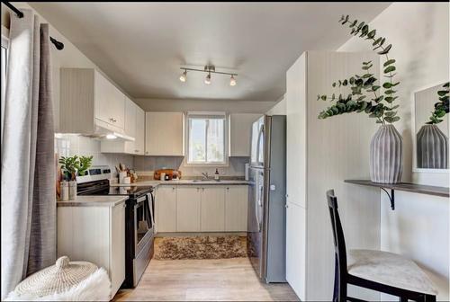 2 bedrooms apartment for rent in Laval — photo 14