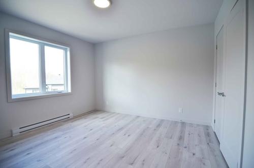 3 bedrooms apartment for rent in Sherbrooke — photo 8