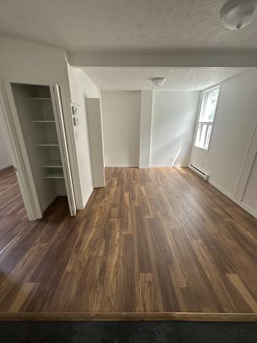 2 bedrooms apartment for rent in Sherbrooke — photo 2