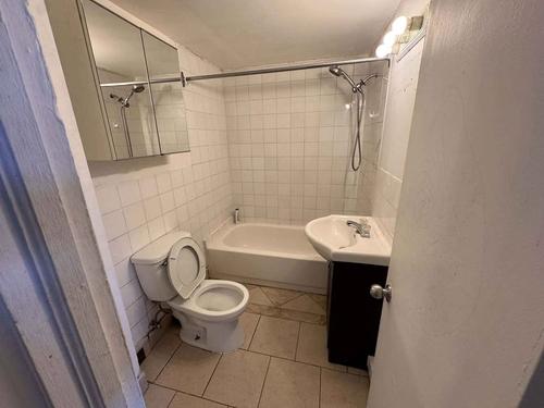 2 bedrooms apartment for rent in Laval — photo 9
