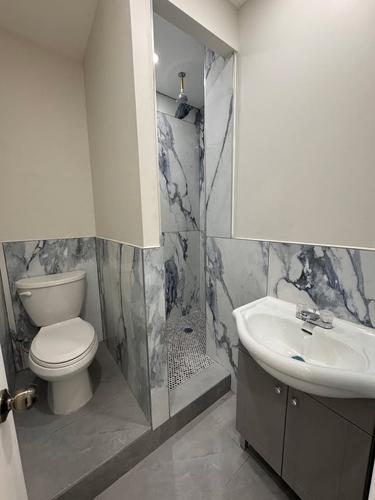 5 bedrooms apartment for rent in Montreal - Le Plateau-Mont-Royal — photo 14