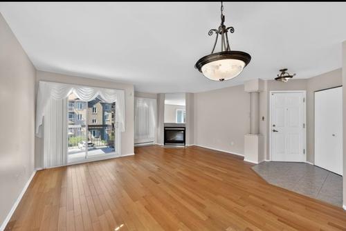 3 bedrooms apartment for rent in Laval — photo 8
