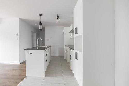 2 bedrooms apartment for rent in Québec - Les Rivières — photo 2