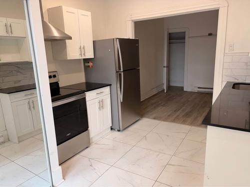 2 bedrooms apartment for rent in Montreal - Ville-Marie — photo 2