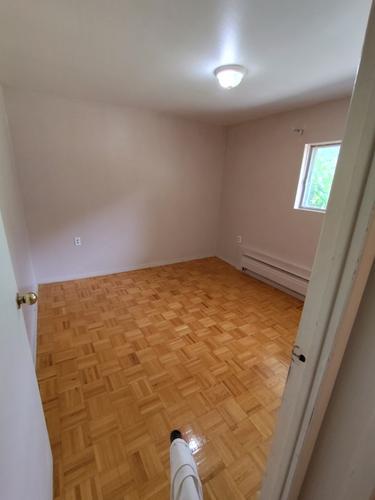 2 bedrooms apartment for rent in Laval — photo 6