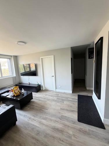 Appartement de 5 chambres à louer à Montreal - Côte-des-Neiges–Notre-Dame-de-Grâce — photo 4