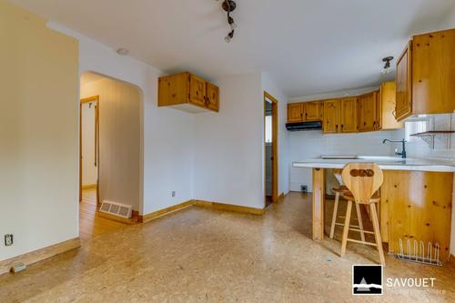 3 bedrooms apartment for rent in Sherbrooke — photo 2