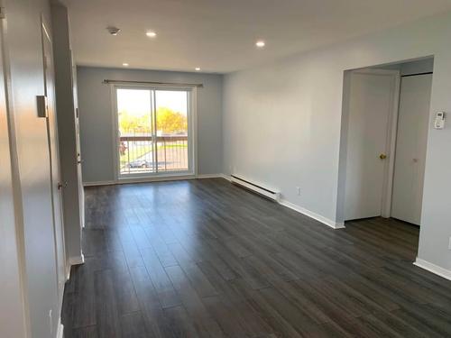 2 bedrooms apartment for rent in Longueuil — photo 2