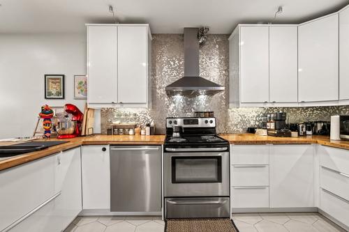 2 bedrooms apartment for rent in Montreal - Le Plateau-Mont-Royal — photo 9