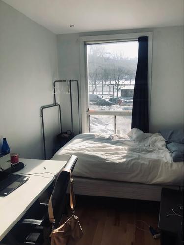4 bedrooms apartment for rent in Montreal - Le Plateau-Mont-Royal — photo 4