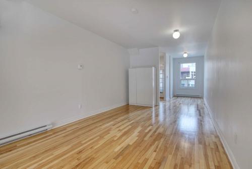 Studio à louer à Montreal - Ahuntsic-Cartierville — photo 4