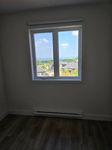 2 bedrooms apartment for rent in Sherbrooke — photo 9