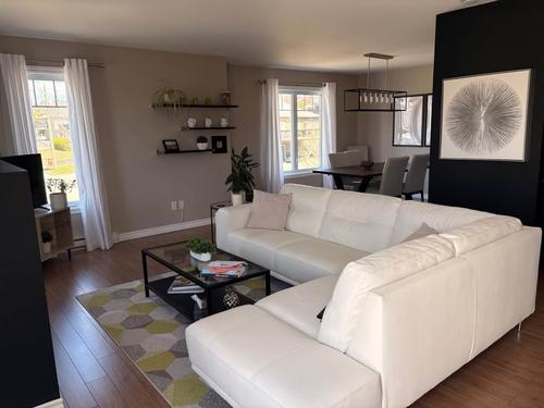 3 bedrooms apartment for rent in Sherbrooke — photo 3