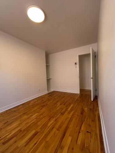 2 bedrooms apartment for rent in Laval — photo 6