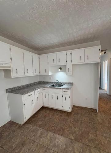 3 bedrooms apartment for rent in Sherbrooke — photo 2