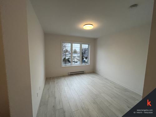 Appartement de 3 chambres à louer à Longueuil — photo 6