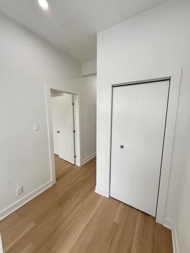 4 bedrooms apartment for rent in Montreal - Mercier–Hochelaga-Maisonneuve — photo 9