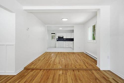 3 bedrooms apartment for rent in Sherbrooke — photo 3
