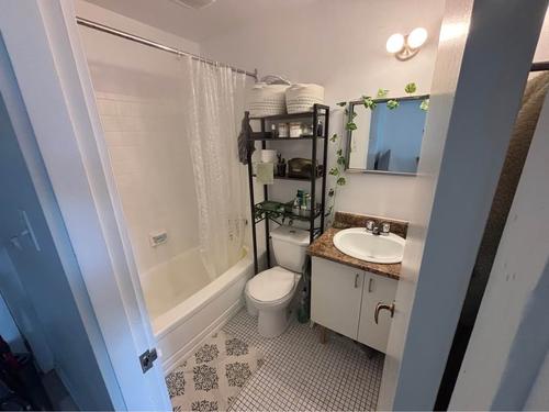 Studio for rent in Sherbrooke — photo 7