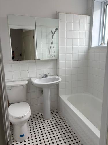 5 bedrooms apartment for rent in Montreal - Ville-Marie — photo 9