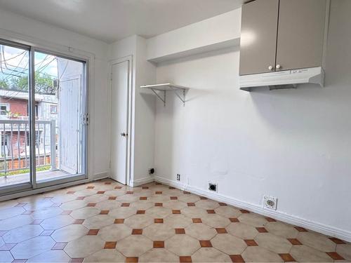 1 bedroom apartment for rent in Montreal - Villeray–Saint-Michel–Parc-Extension — photo 2