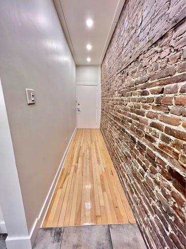 2 bedrooms apartment for rent in Montreal - Le Plateau-Mont-Royal — photo 10