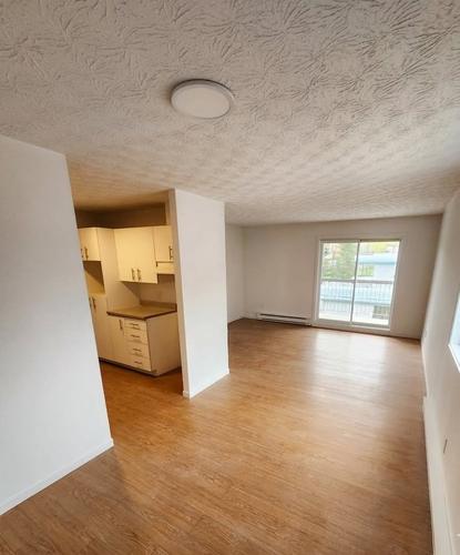 2 bedrooms apartment for rent in Sherbrooke — photo 3