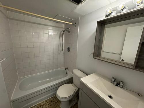 3 bedrooms apartment for rent in Laval — photo 12