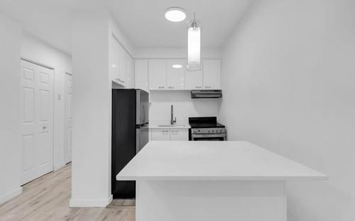 Studio à louer à Montreal - Côte-des-Neiges–Notre-Dame-de-Grâce — photo 5