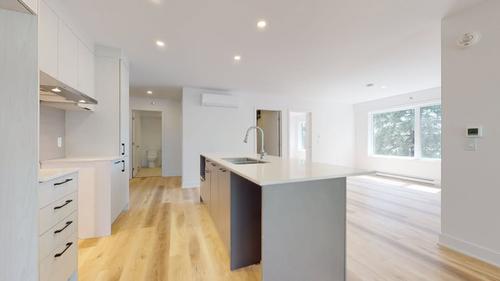 2 bedrooms apartment for rent in Laval — photo 12