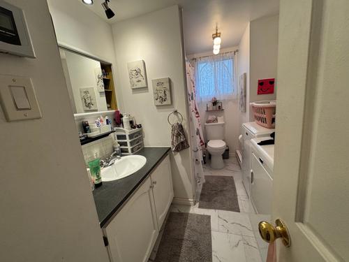 3 bedrooms apartment for rent in Laval — photo 11