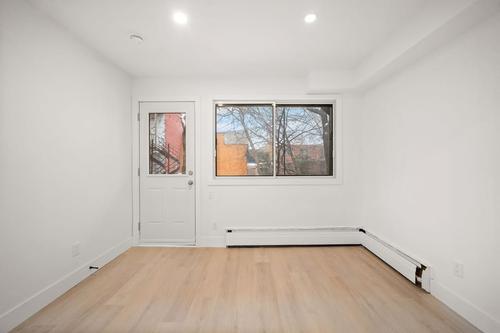 1 bedroom apartment for rent in Montreal - Ville-Marie — photo 3