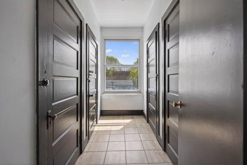 5 bedrooms apartment for rent in Montréal — photo 11