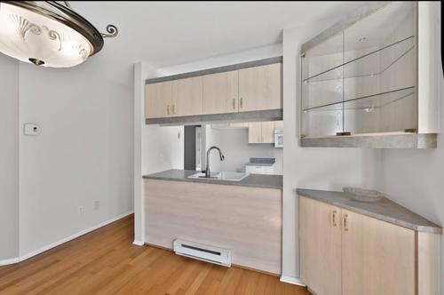 3 bedrooms apartment for rent in Laval — photo 13