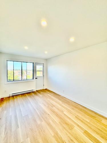 3 bedrooms apartment for rent in Montreal - Verdun — photo 6