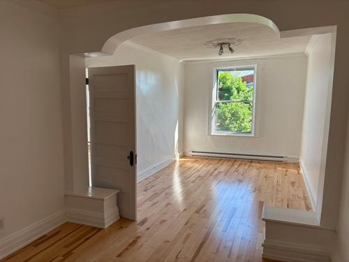4 bedrooms apartment for rent in Montreal - Le Plateau-Mont-Royal — photo 10