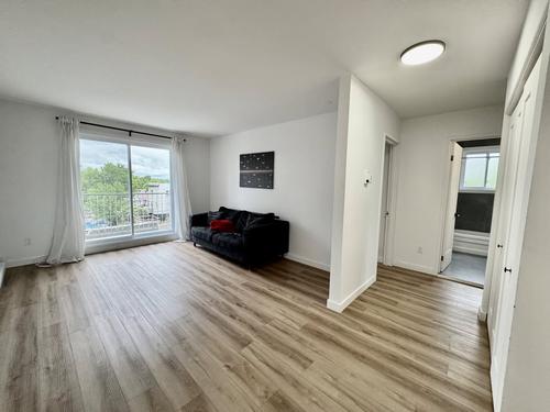 Appartement de 2 chambres à louer à Longueuil — photo 3