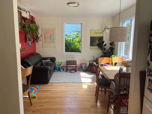 2 bedrooms apartment for rent in Laval — photo 2