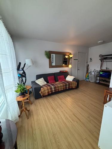 Studio à louer à Québec - Sainte-Foy–Sillery–Cap-Rouge — photo 8