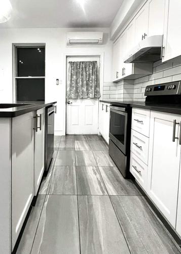 3 bedrooms apartment for rent in Montreal - Verdun — photo 14