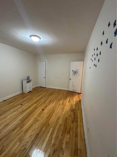 2 bedrooms apartment for rent in Montreal - Ville-Marie — photo 4