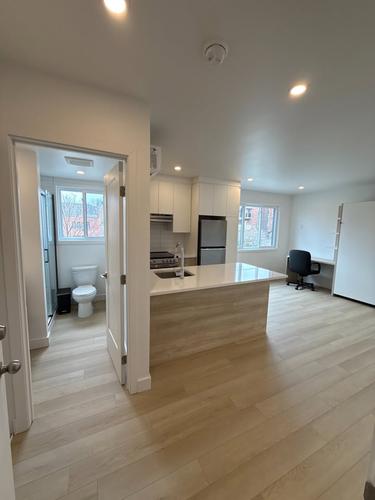Studio for rent in Sherbrooke — photo 6