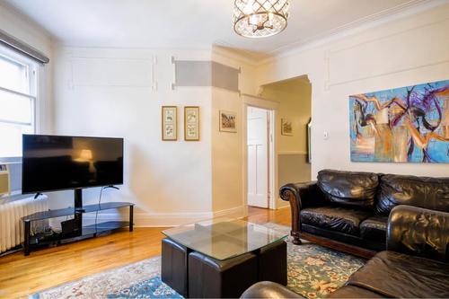 5 bedrooms apartment for rent in Montréal — photo 2