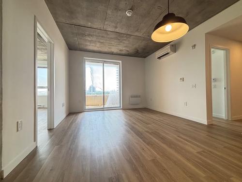 2 bedrooms apartment for rent in Laval — photo 11