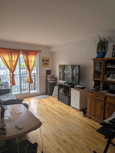 Appartement de 2 chambres à louer à Longueuil — photo 3