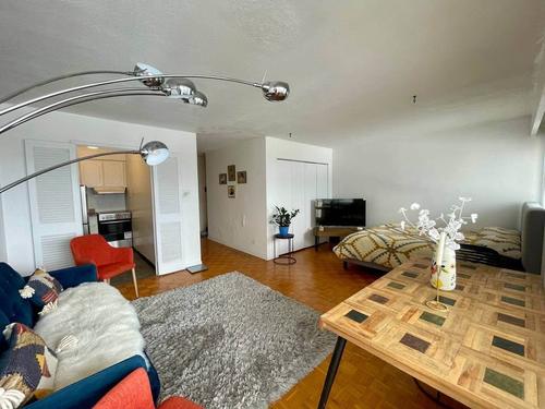 Studio for rent in Montreal - Côte-des-Neiges–Notre-Dame-de-Grâce — photo 2