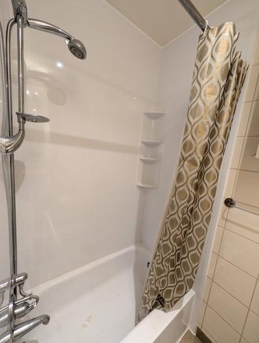 3 bedrooms apartment for rent in Montreal - Ville-Marie — photo 9