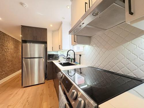 2 bedrooms apartment for rent in Montreal - Ville-Marie — photo 3